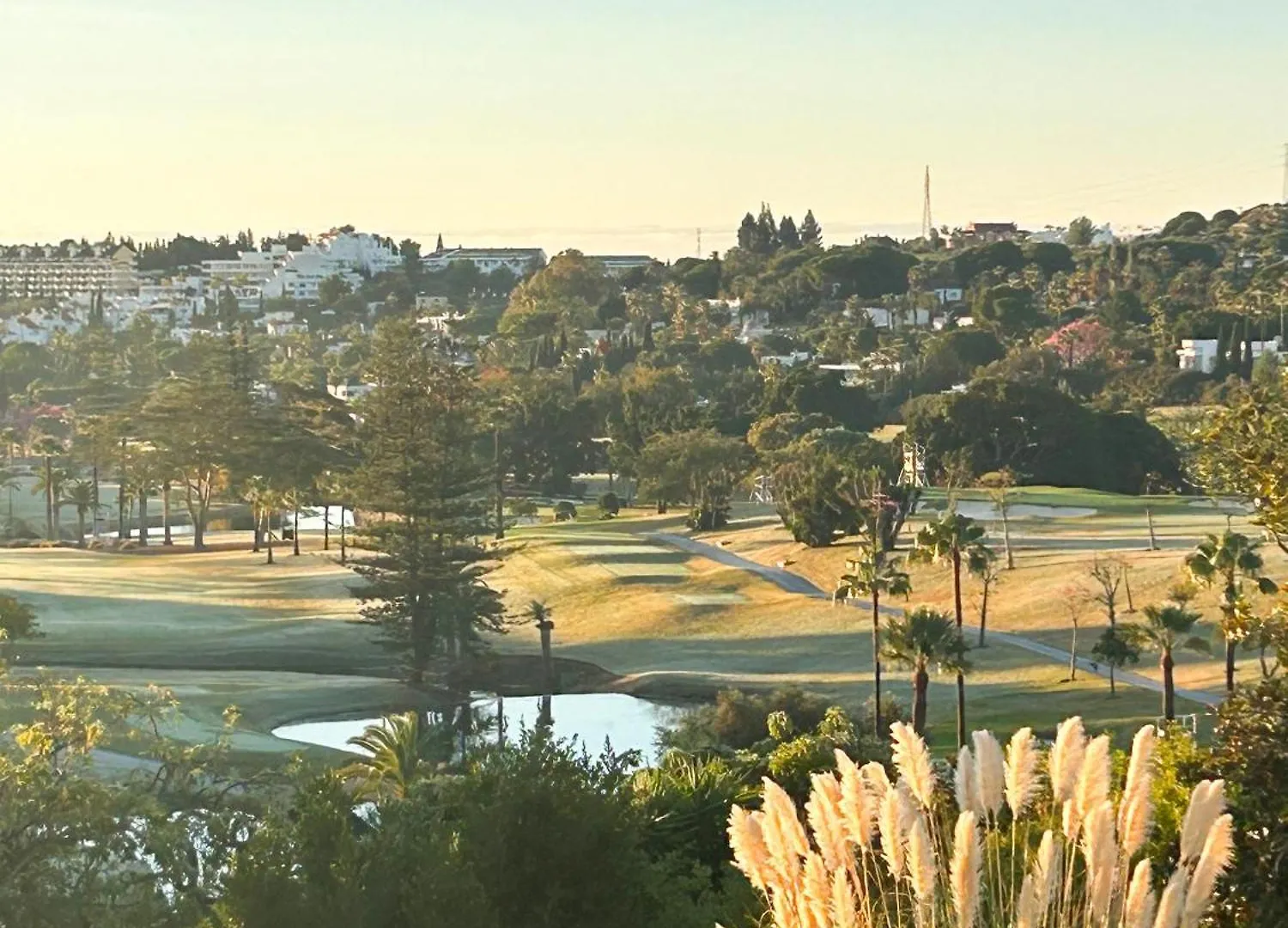 Luxe Apartments Hotel Del Golf - Las Brisas Marbella 0*,