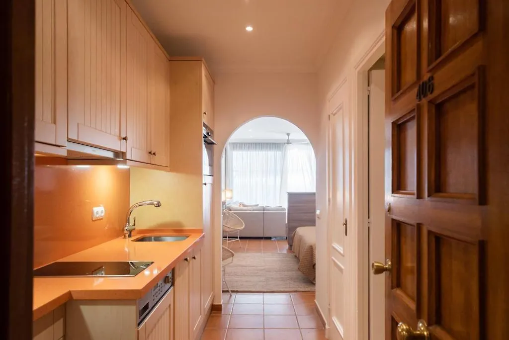 Luxe Apartments Hotel Del Golf - Las Brisas Marbella 0*,  Spanien